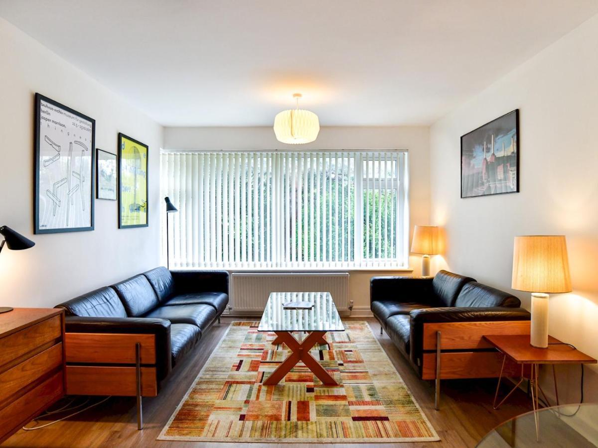 Pass The Keys Quiet Coastal Retreat Inbetween Langland & Caswell Swansea Exterior photo